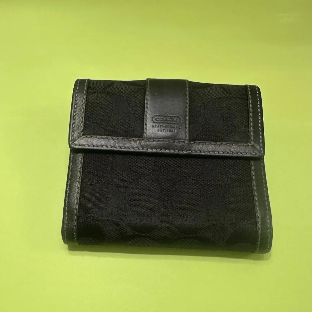 Black Coach signature jacquard and leather trim tri-fold wallet - Picture 1 of 12